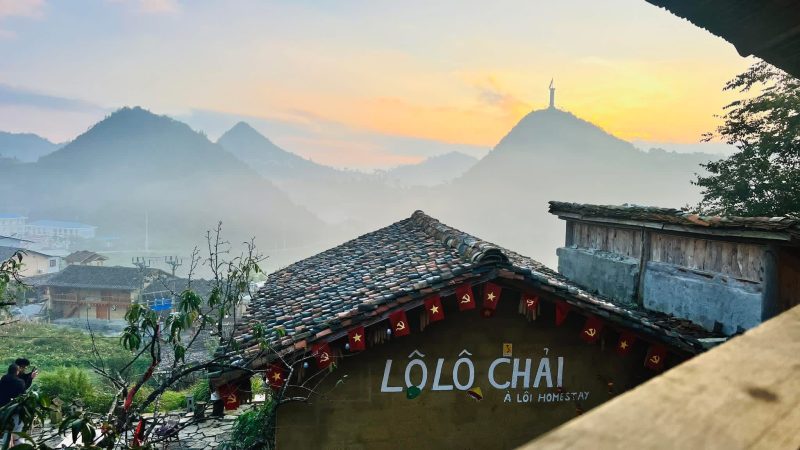 À Lôi Homestay - Lô Lô Chải