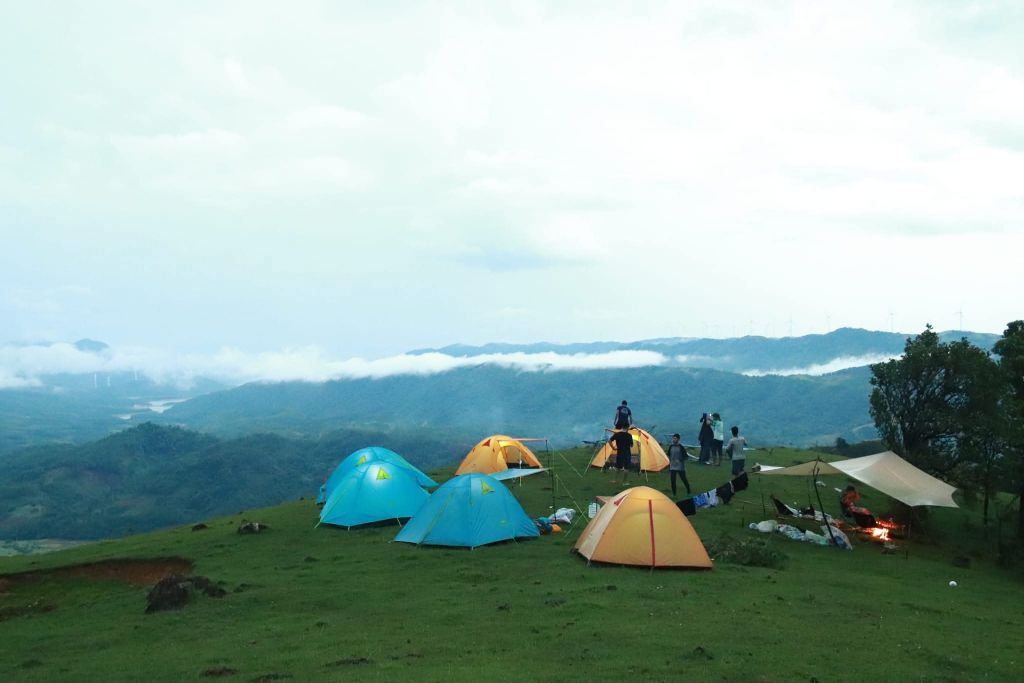 ☘️ Trekking qua đồng cỏ đẹp bậc nhất miền Tây Quảng Trị 📍 T