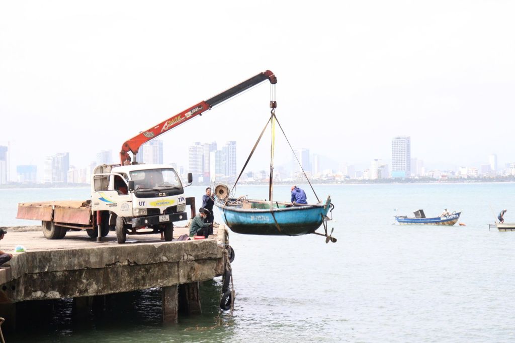 Ngày 21-10, UBND thành phố ban hành công điện về việc chủ độ - 4