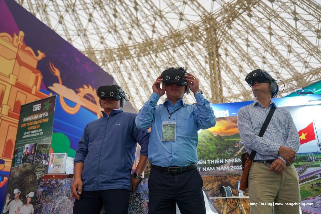 QUANG TRI MAKES ITS MARK AT THE 2025 FALL FAIRAt the T Center - 6