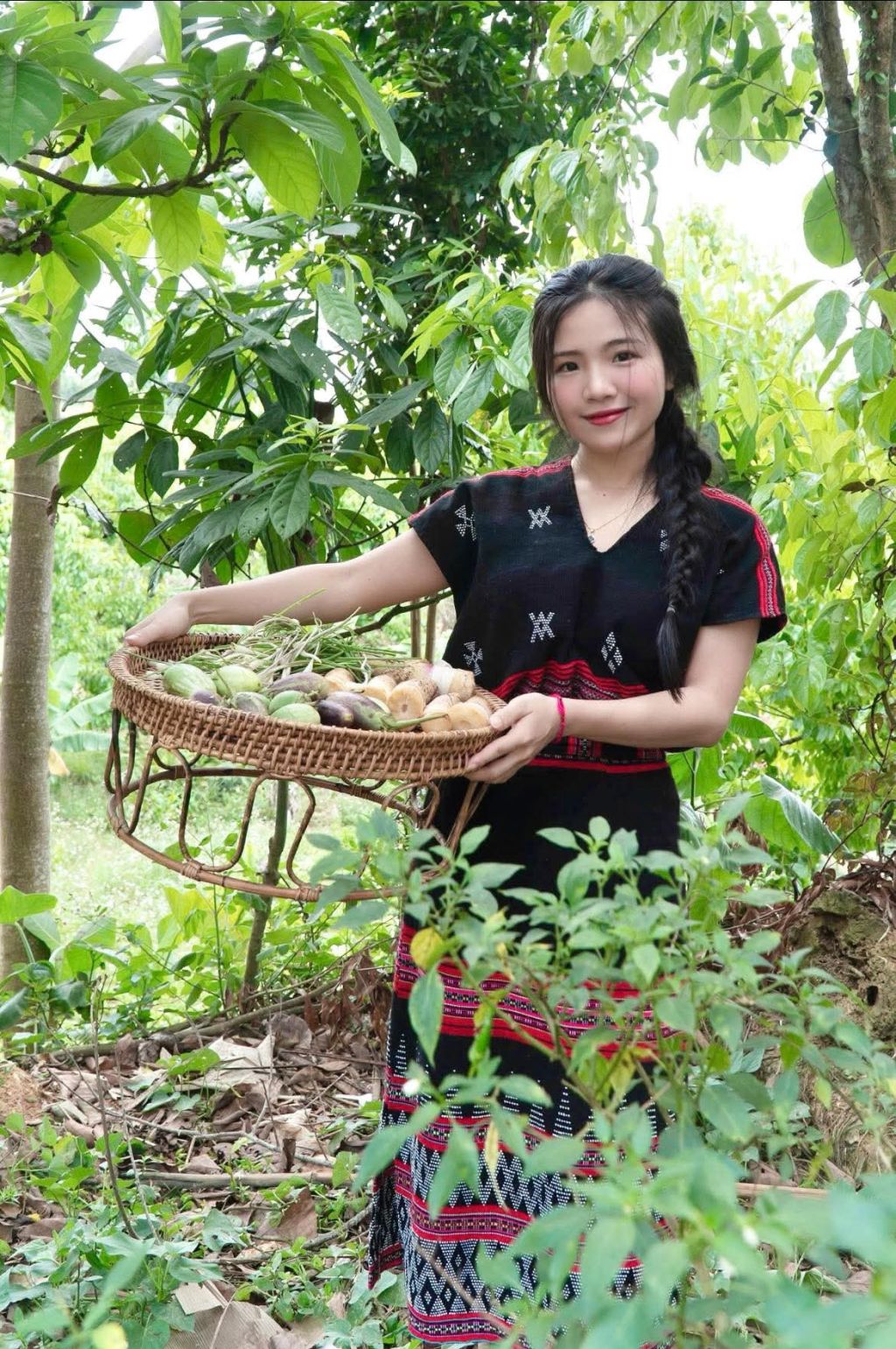 文侨（Pa Ko）族的美食🇻🇳
蔬菜拼盘 - ảnh 2