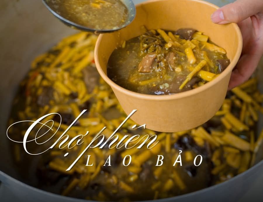 CHỢ PHIÊN LAO BẢO – SẮC MÀU VĂN HÓA VÙNG BIÊN MỖI THỨ BẢY