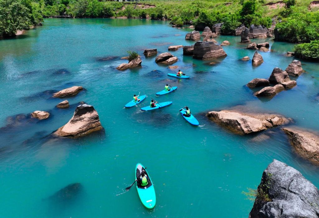 Phong Nha Cave & Hava Valley Exploration Tour