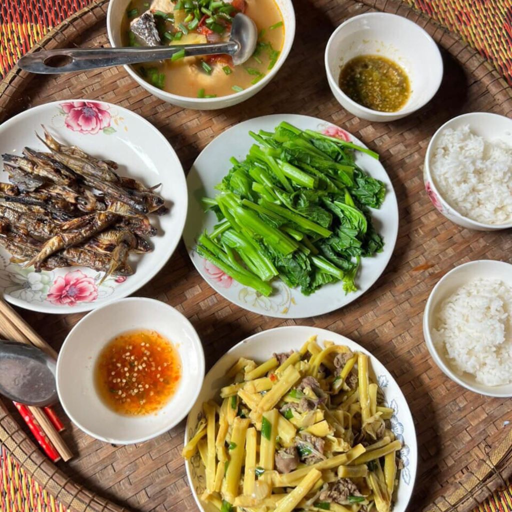 EATING RICE WITH THE VÂN KIỀU – PA CÔ PEOPLE IN HƯỚNG HÓA MOUNTAINS AND FORESTS - 6