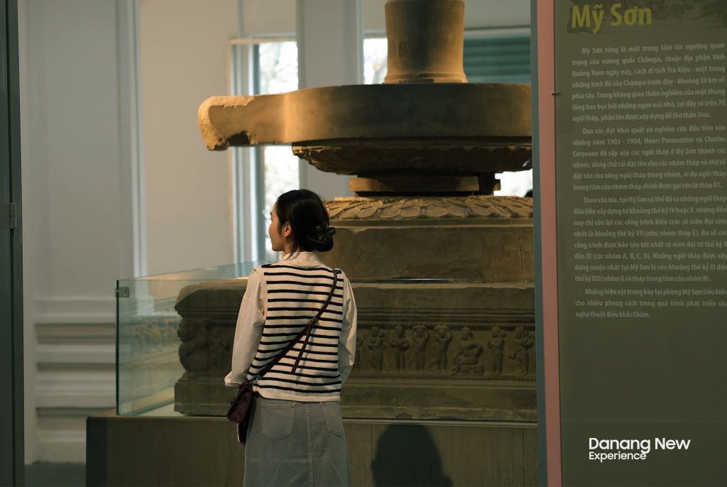 Discover 19 national treasures at the Cham Sculpture Museum. - 9