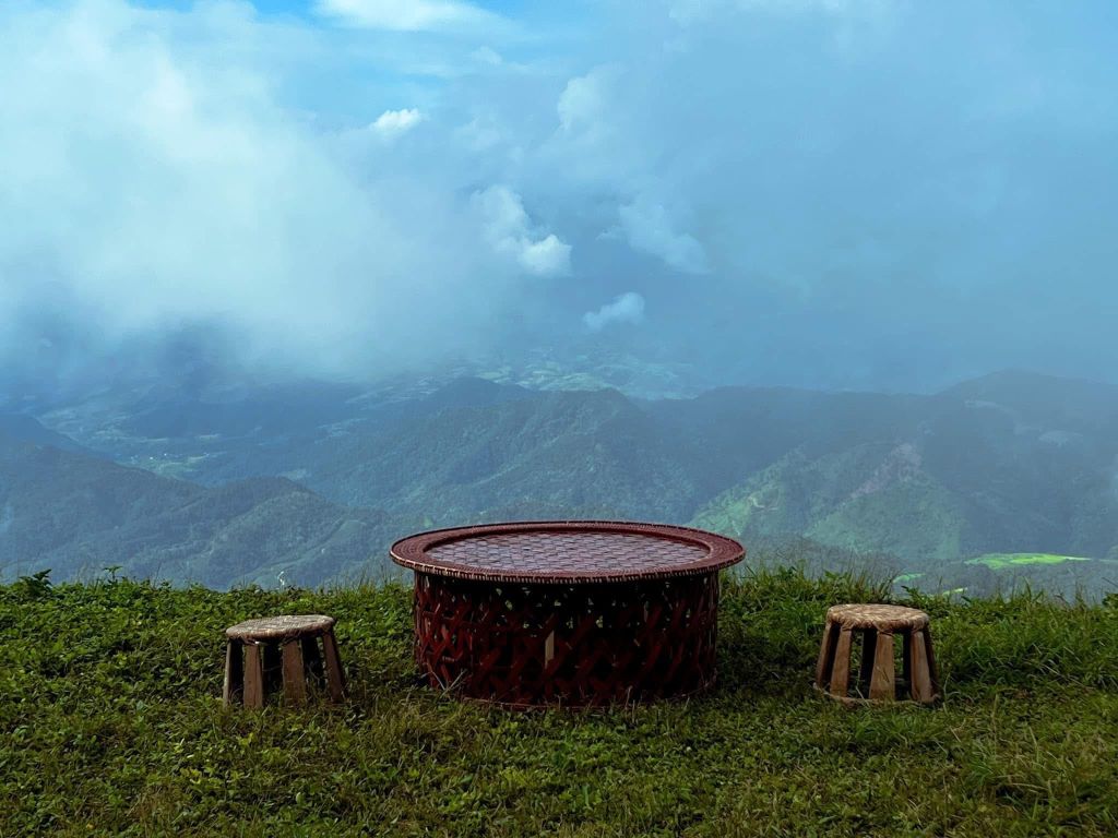 🏔️ 반 시 타우 차이 – "제일 멋진 전망" 탐 두옹 군 - 8