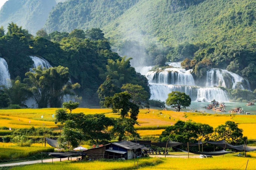 💧 Ban Gioc Waterfall (Cao Bang) – A majestic symphony of poetry - 1