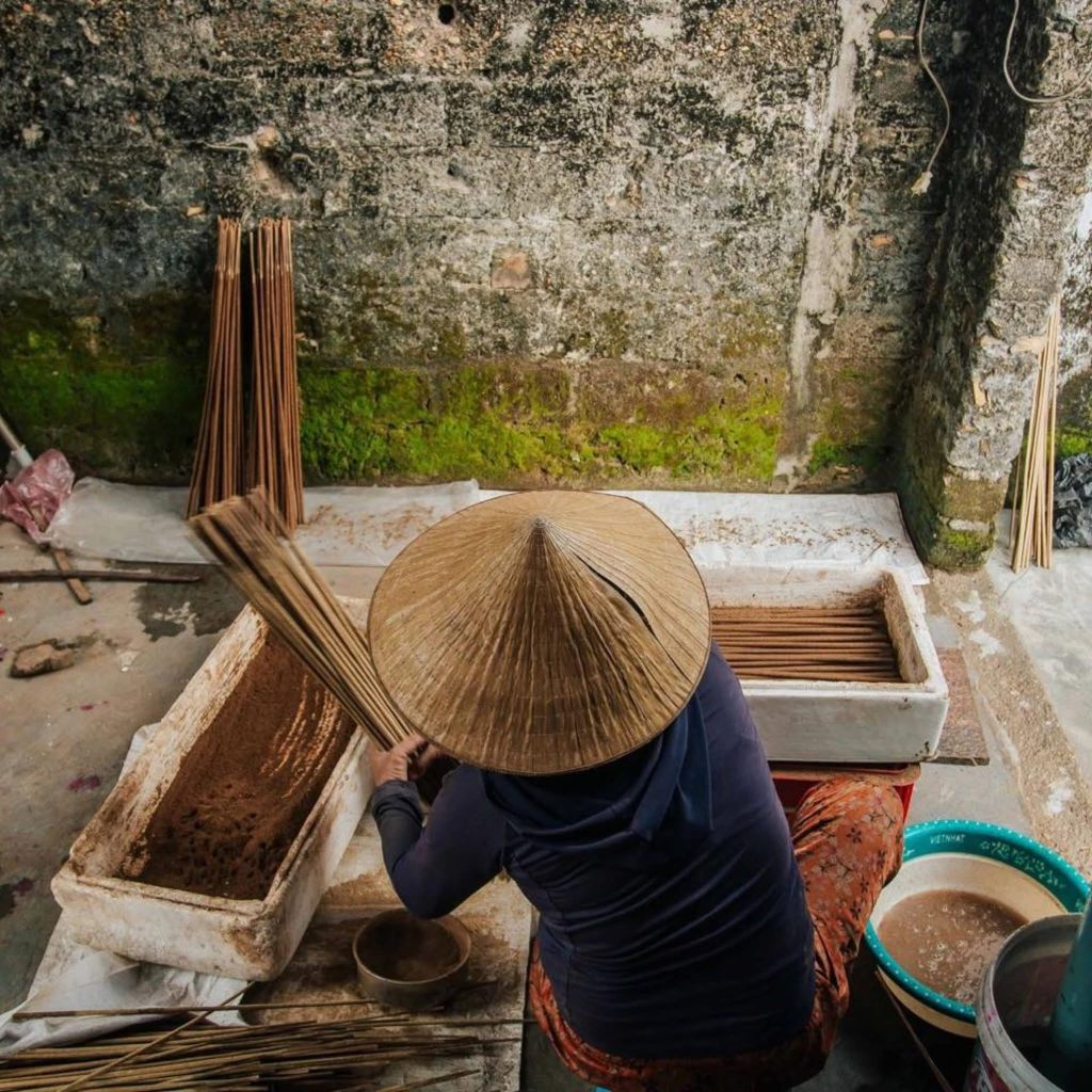 ❤️ There is an ancient incense village in Quang Binh, amidst the white sand. - 2