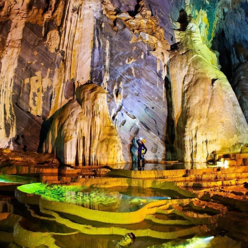 🌌 HANG RỤC MÒN – A PLACE WHERE LIGHT "LOST" IN THE HEART OF THE MOUNTAIN - 4