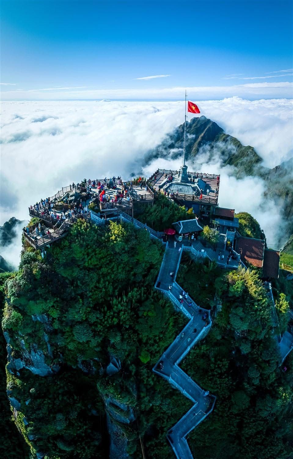 ❄️ The essence converges at the peak of FANSIPAN. - 3