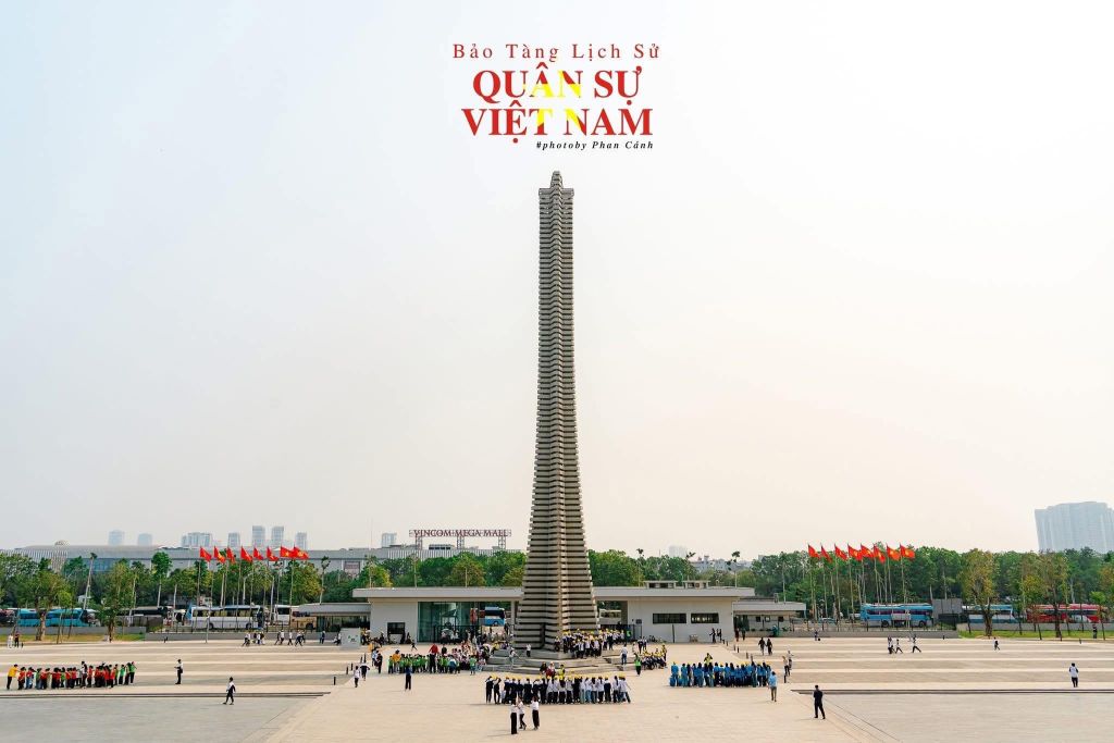 📍 VIETNAM MILITARY HISTORY MUSEUM (Hanoi) If peace... - 1