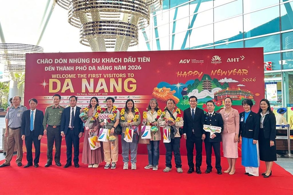 🎉 Da Nang Accueille La Nouvelle Année 2026 Avec Les Premiers Touristes ! - 3