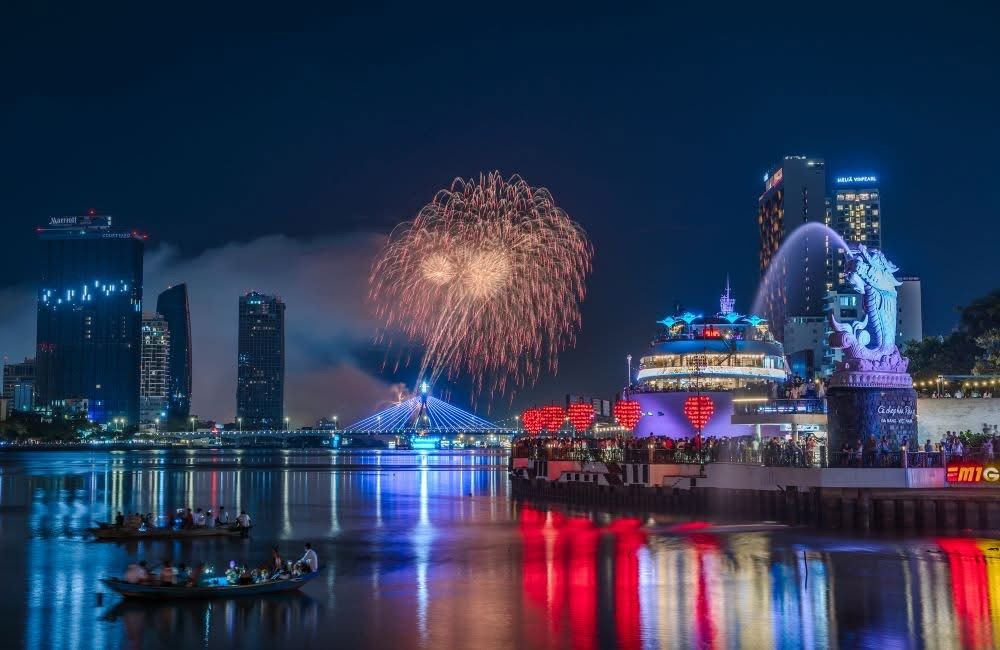 🎆 Da Nang 2026 – Feux D'artifice Éclairant Le Voyage De La Réunion Diff - 1