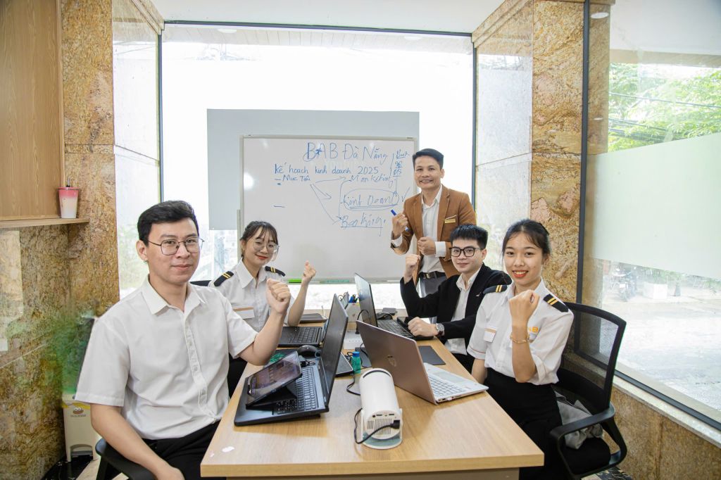 Why you should create a professional and polished profile?