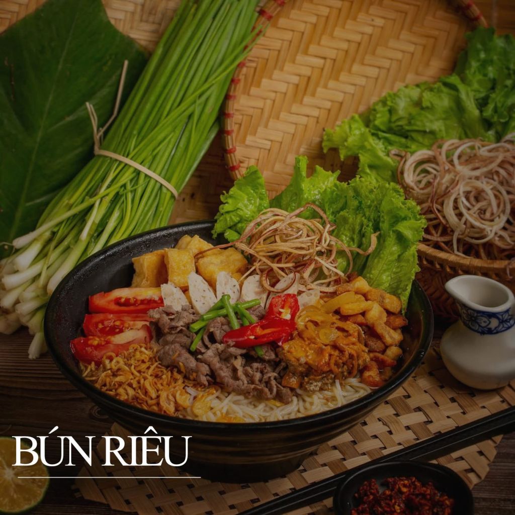 Hanoi cuisine through familiar yet strange dishes. When mentioning Hanoi, - 2