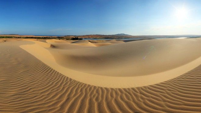 QUANG PHÚ SAND DUNE: "LITTLE DESERT" ATTRACTING VISITORS IN QUANG BINH - 4