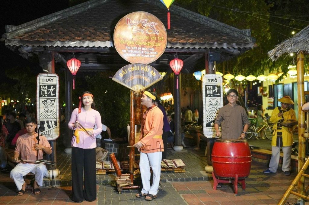 Playing Bai Choi in Hoi An – A "specialty" that creates an addictive spirit. - 4
