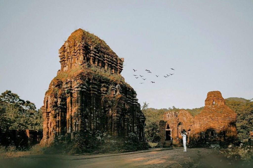 🏛️ My Son Sanctuary – A breathtaking yet enchanting beauty. Located in... - 2