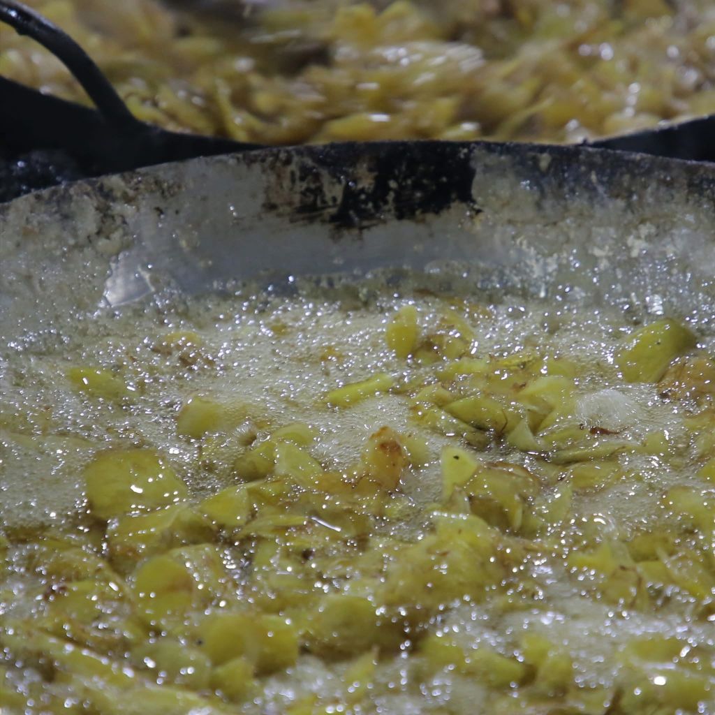 Thin, dew-like jam, with a strong spicy flavor "Tiến Vua" - 3