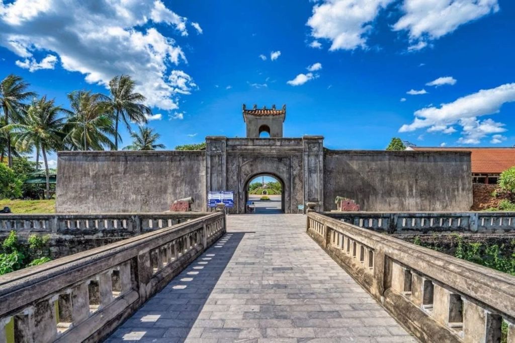 Thành cổ Quảng Trị được xây dựng năm nào - Quá trình xây dựng và phát triển