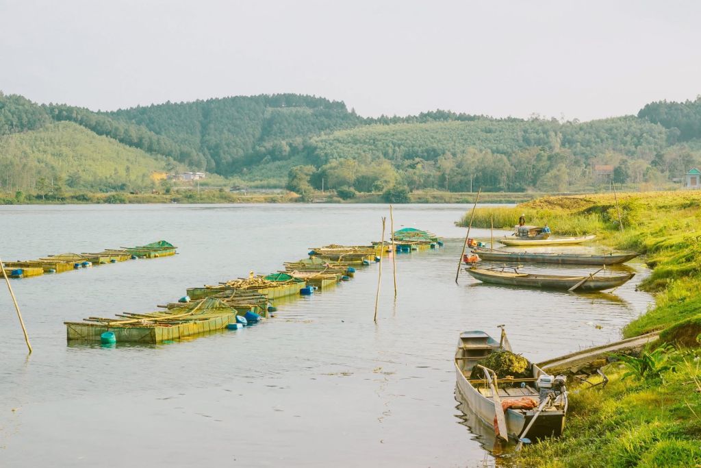 PHONG NHA: WHERE SUNBEAMS WEAVE A "POEM" - 3