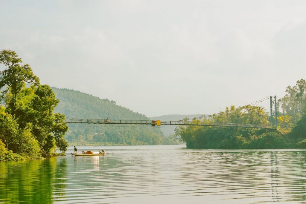 PHONG NHA: WHERE SUNBEAMS WEAVE A "POEM" - 4