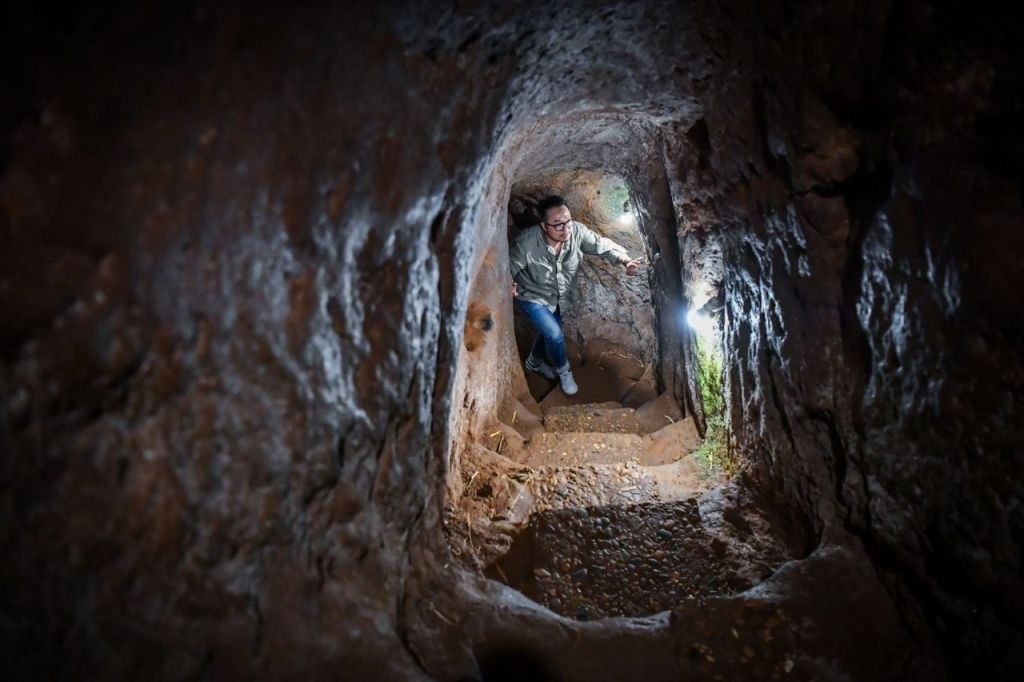 What is the ticket price for visiting the Vinh Moc Tunnels? Detailed update for 2026.