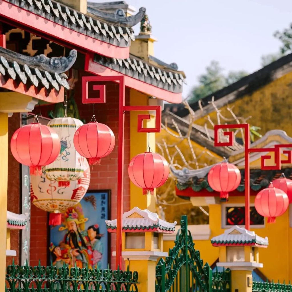 Tet is coming to Hoi An 🥰📸 The people of Hoi An - 2