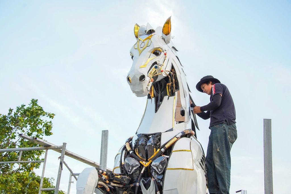 🐴✨ "Kim Mã Hợp Nhất" – A symbol of present-day Da Nang - 3