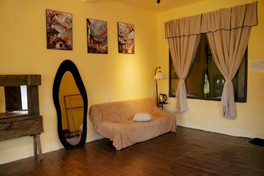 Homestay YOLO Lô Lô Chải | Special Double Room "Poppy Flower"