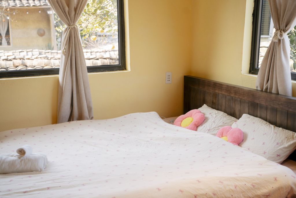 Homestay YOLO Lô Lô Chải | Special Double Room "Poppy Flower"