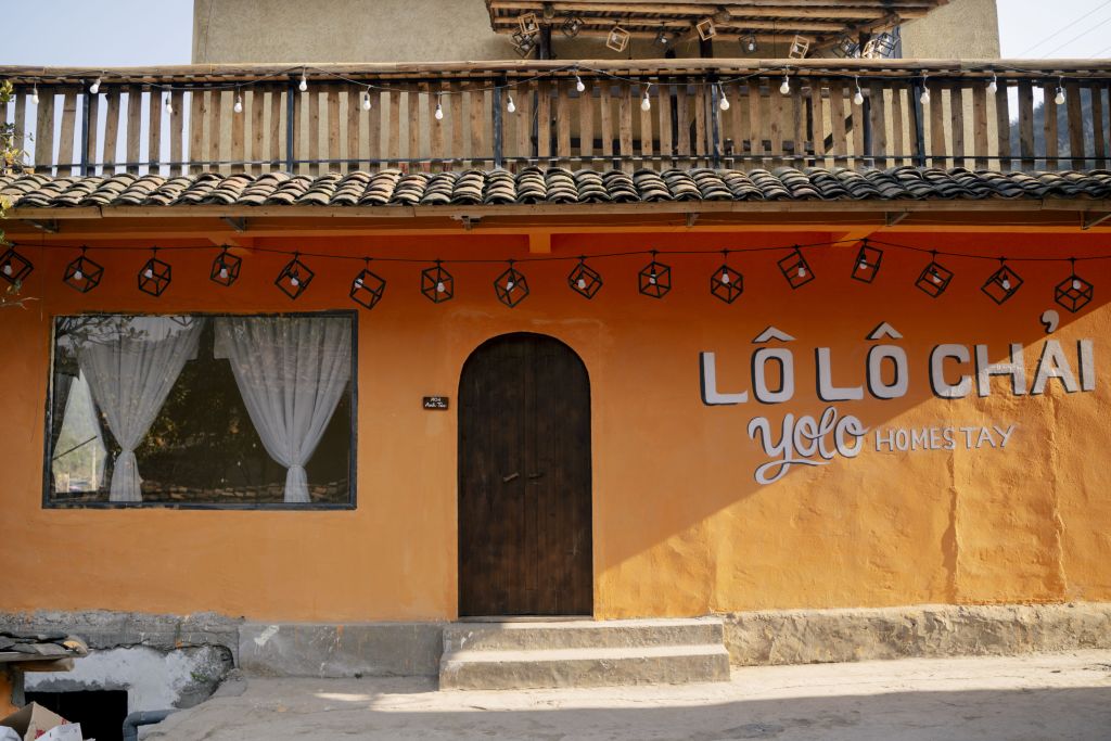 Homestay YOLO Lô Lô Chải | Special Double Room "Poppy Flower"