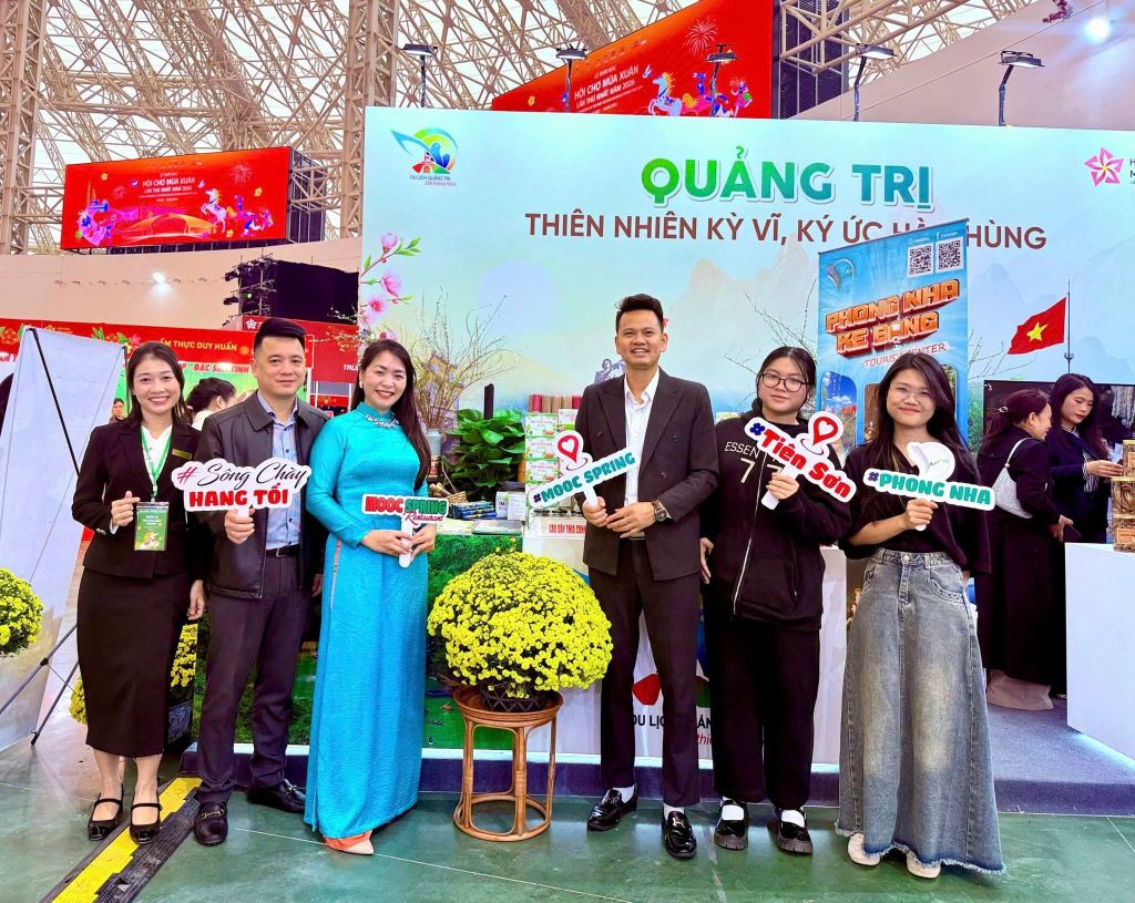 Hội chợ Mùa Xuân tại Trung tâm Triển lãm Quốc gia (Đông Anh,