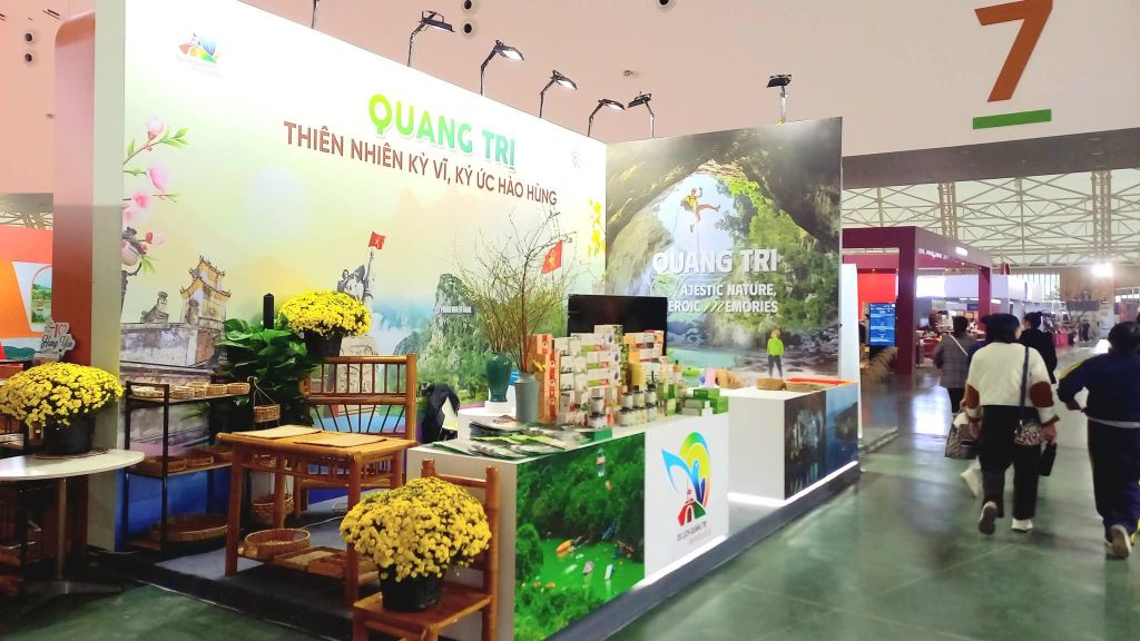 Spring Fair at the National Exhibition Center (Dong Anh, - 4