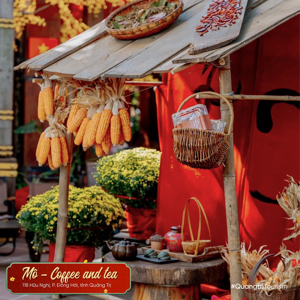 Tết hasn't even knocked on the door yet, but several coffee shops in Quảng Trị are already... - 3