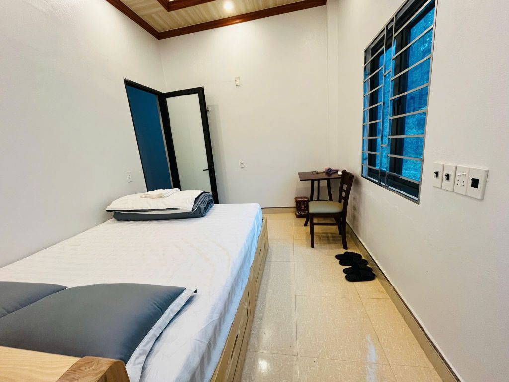Single Room with 1 Bed | Huong Tho Hotel – Dong Van