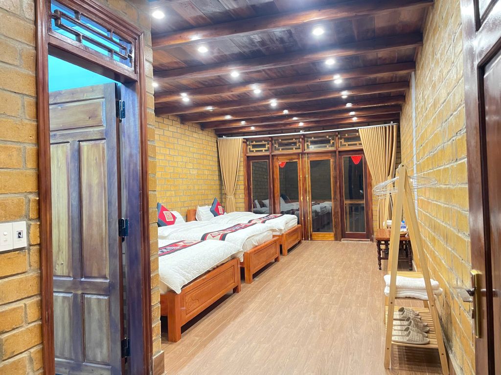 3-Bedroom Room - Dong Van 288 Homestay