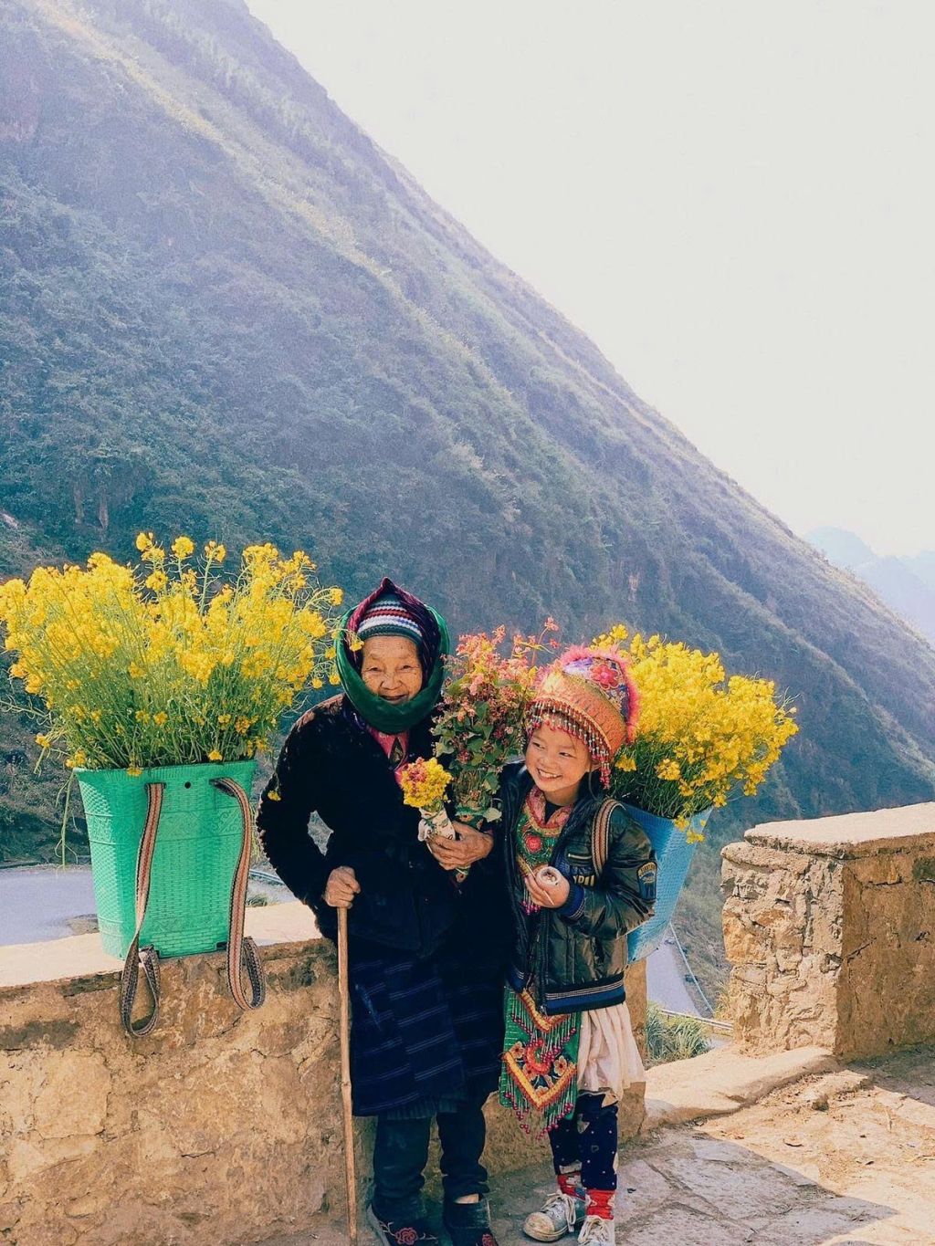 🏔️ The Happiness Road – The favorite route for backpackers when arriving - 2