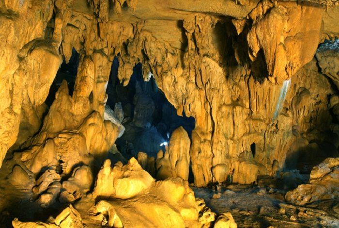 Song Long Cave – The mysterious cave in the vast Na Hang wilderness.