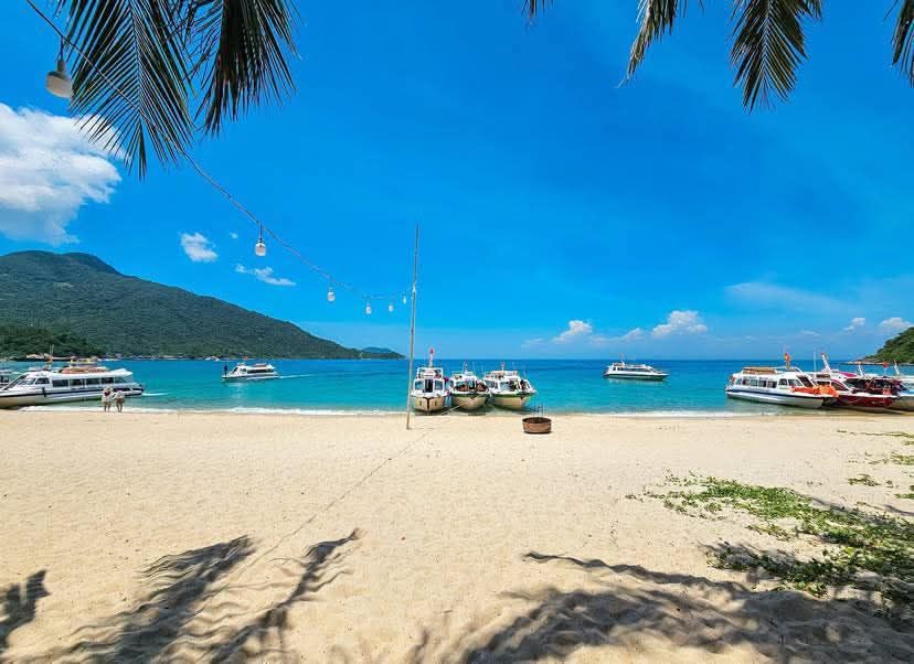 The beauty of Cu Lao Cham 💯💕🏝️🏖️🌤️  
Cre: Huỳnh Hữu Phúc - 3