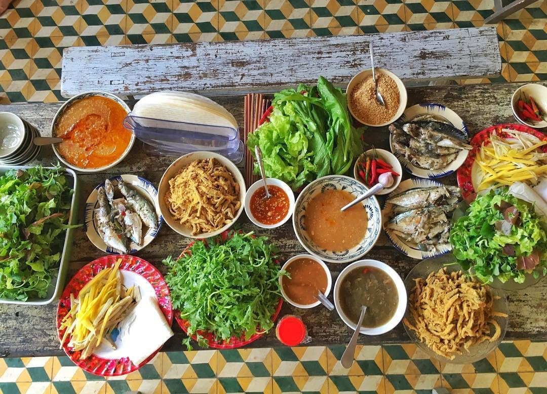 Nam Ô fish salad – a specialty of the fishing village at the foot of Hai Van Pass. - 1