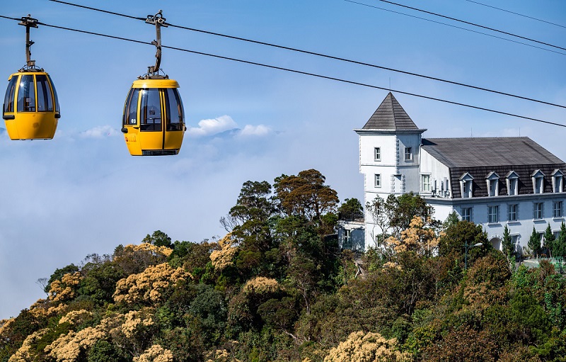 Linh Ung Pagoda Ba Na – the temple amidst the sea of clouds on Mount Chua. - ảnh 5