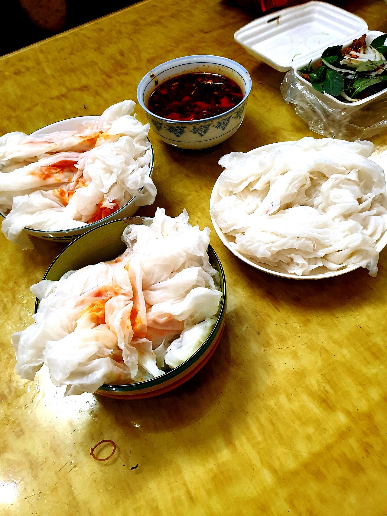 Phuong Lang Wet Cake — A Century-Old Stall in Hai Lang - 3
