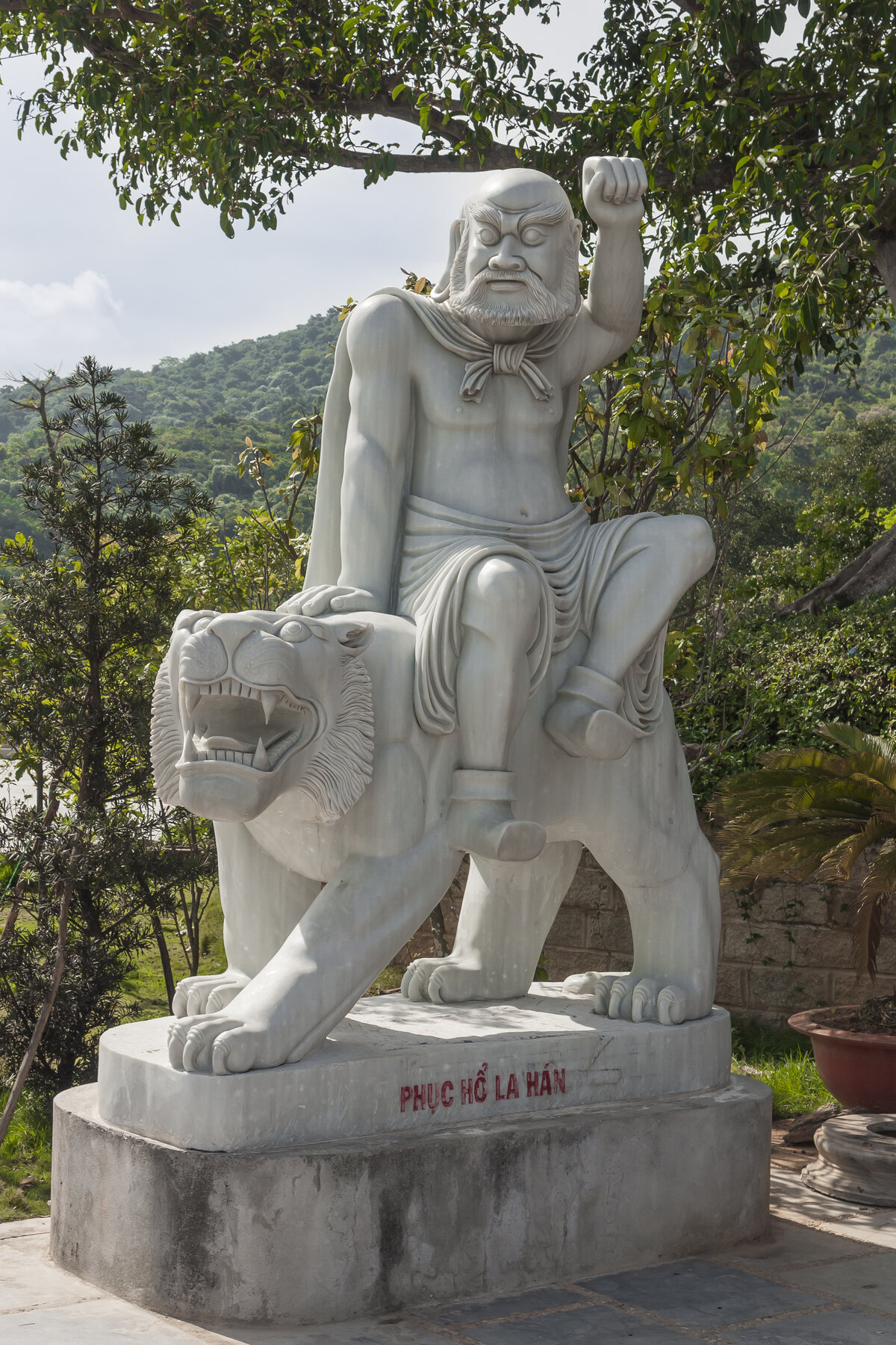 Pagode Linh Ứng – Baie de Bụt Sơn Trà : le lieu où Quan Âm, la plus haute statue du Vietnam, surplombe la mer de l'Est. - ảnh 6