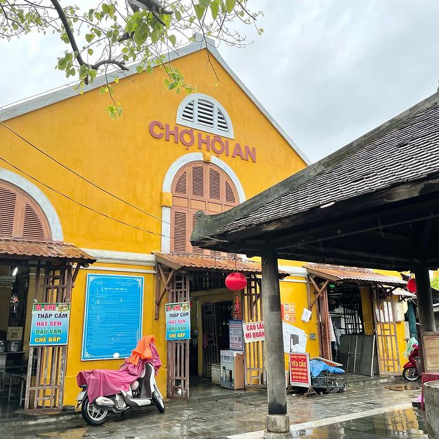 Hoi An Market in the morning – a leisurely riverside market filled with delightful aromas. - 3