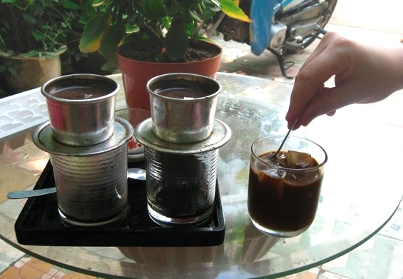 Cheo Leo filter coffee — The taste of Saigon unchanged for 87 years. - 1