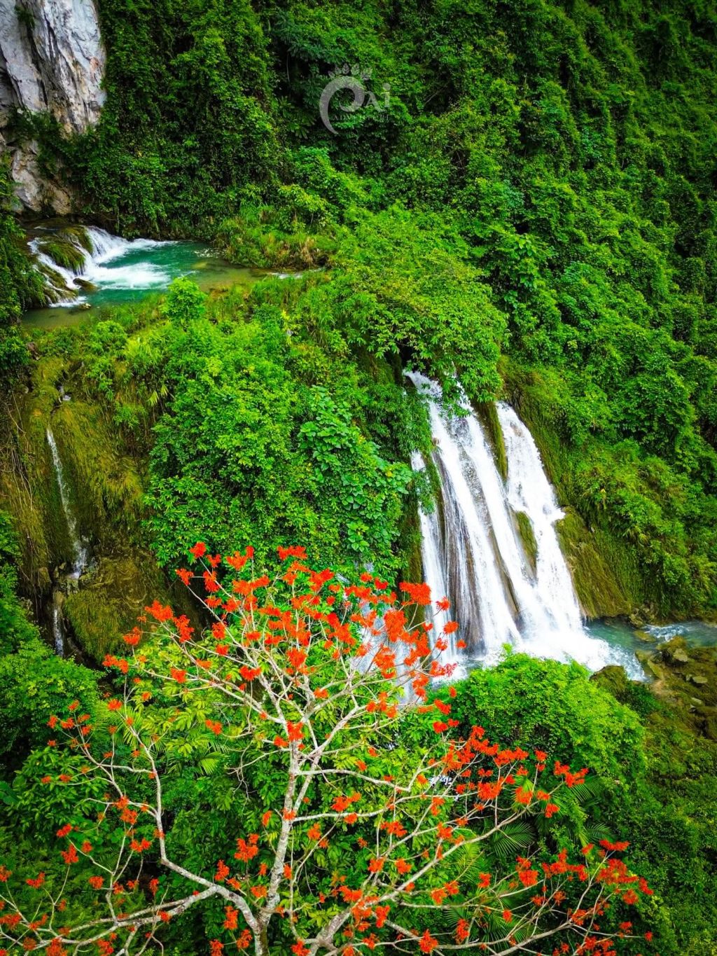 Recently, this waterfall has become extremely popular in Ha Giang... Phin T Waterfall. - 2