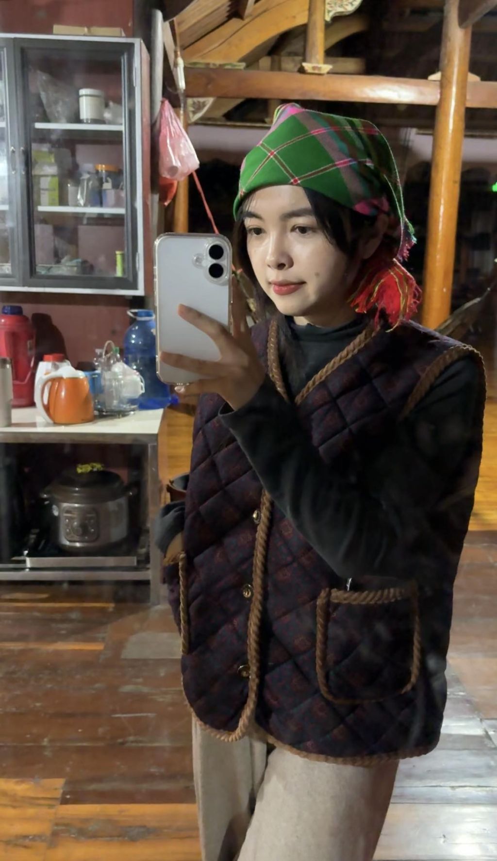 Tiktoker Lộc Ánh Thu: "The Brilliant Pear Blossom" in the Rocky Highlands of Hà Giang - 4