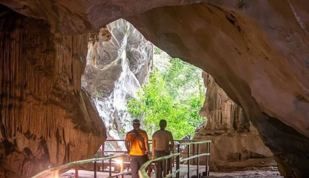 This event – Party hard at Thái Sơn Kiều University! Destination n - 4