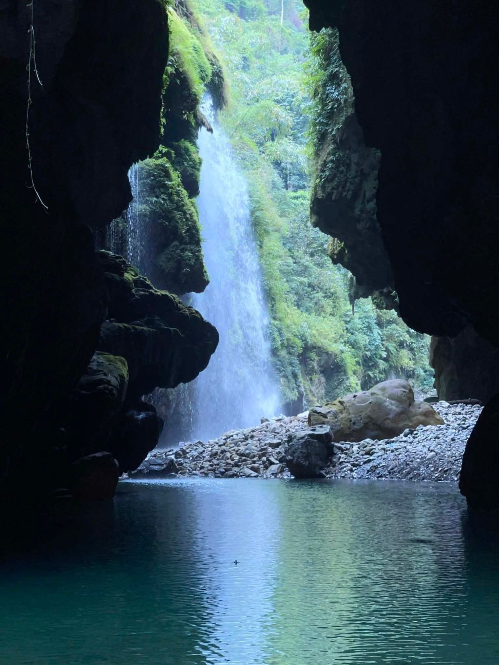 Nậm Lang Waterfall: The shining green gem amidst the mountains of Tuyên Quang. - 1